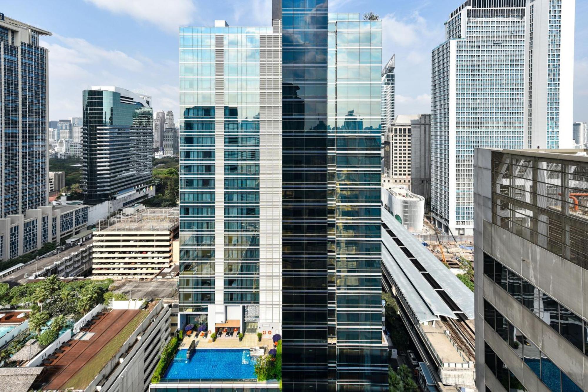 Four Points By Sheraton Bangkok Ploenchit - Formerly Novotel Bangkok Ploenchit المظهر الخارجي الصورة